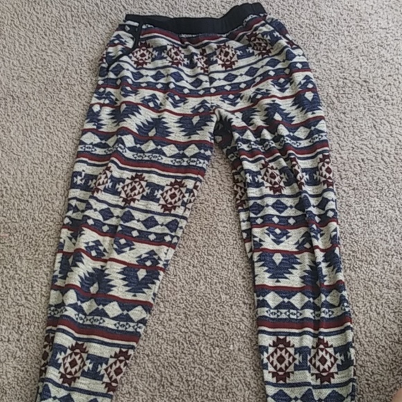 Pijamas - Picture 1 of 1